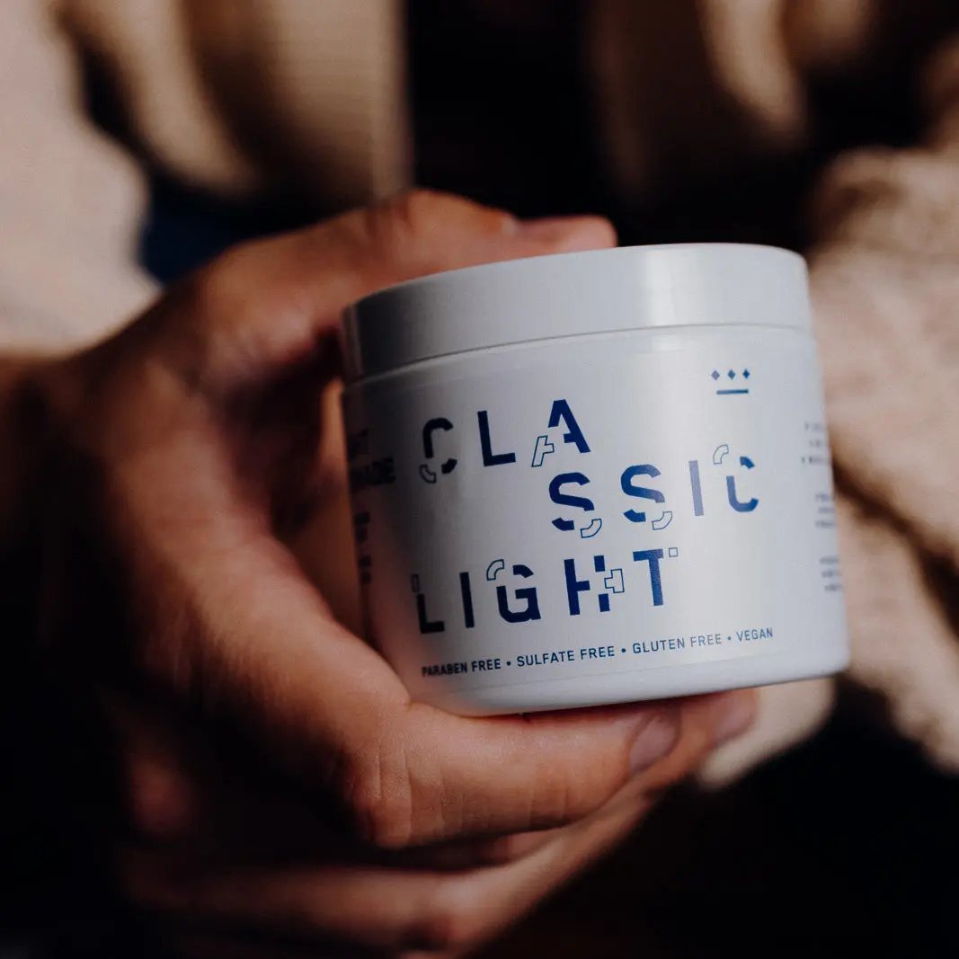 KRWN - Pommade Classic Light 4oz – Image 2